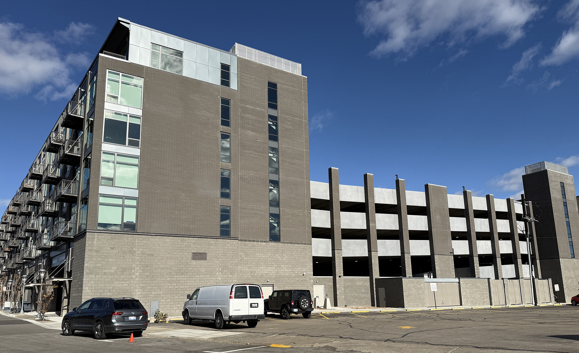 birmingham-pointe-apartments 2