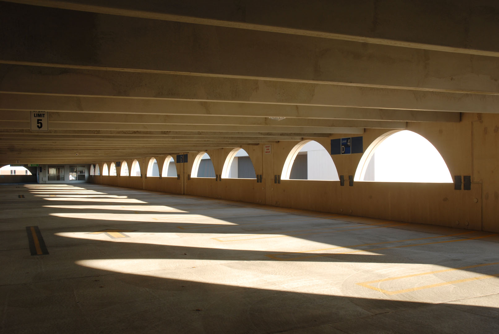 cherry-street-intermodal-parking-structure 1