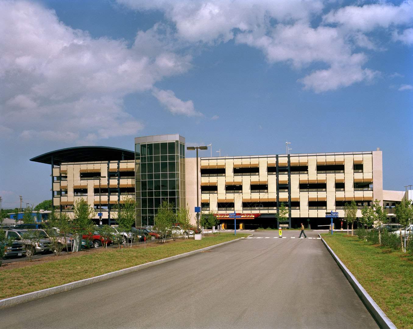 portland-international-jetport-parking-garage 1