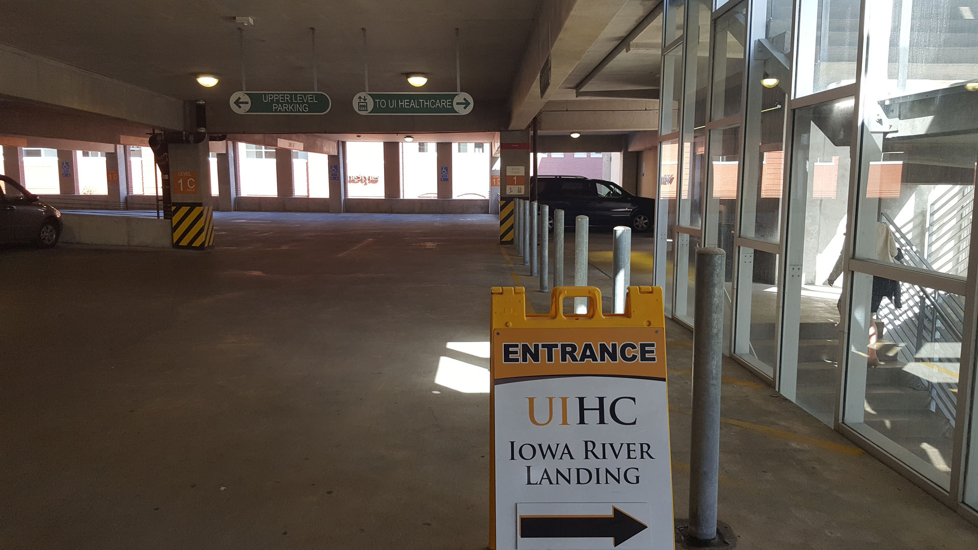 university-of-iowa-medical-clinics-parking 1
